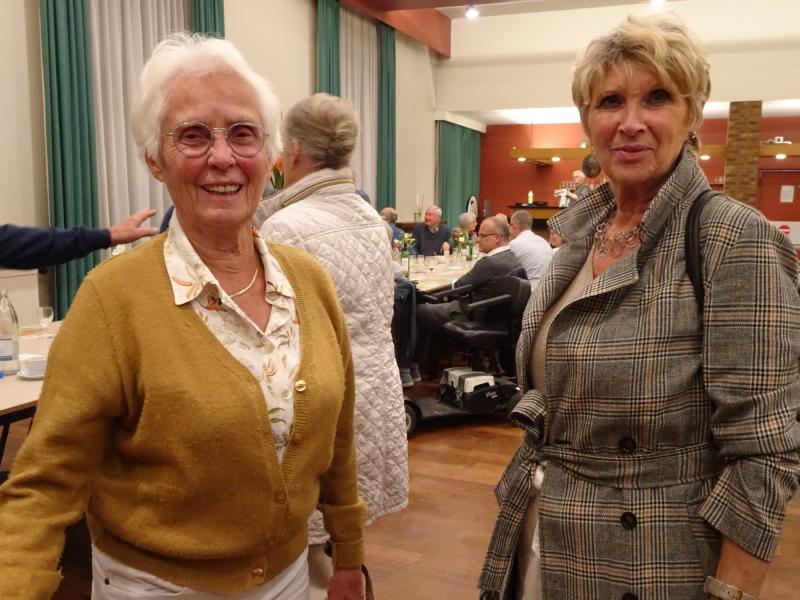 Marie-Claire Simons-Delen en Frieda Verstrepen © Mia Verbanck