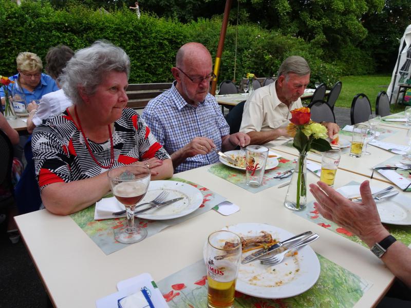 Ria, Ronald en vrienden © Mia Verbanck