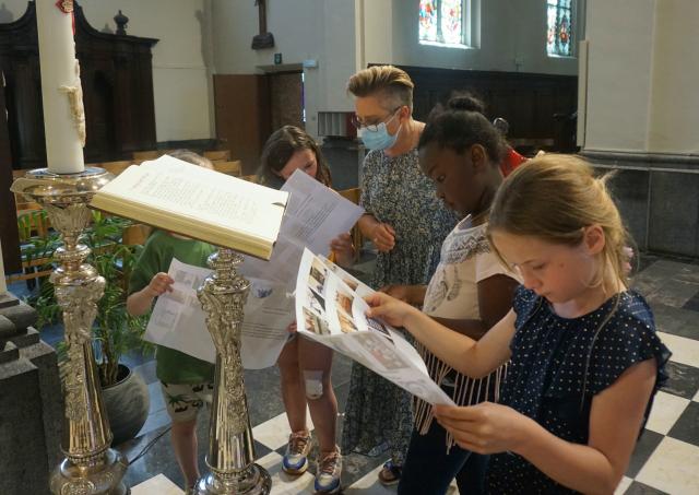 Eerste Communiecanten © Onze-Lieve-Vrouw Lichtaart