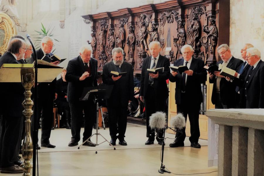 Schola Cantorum zingt tijdens de Jachthoornmis © Pastorale zone Leuven aan de Dijle