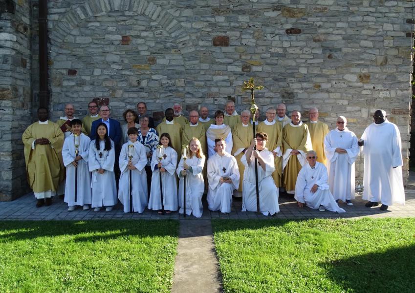 Aanstellingsviering pa. Christine en pr. Ettien  © Inge Soen