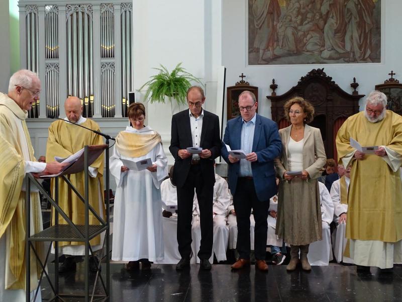 Aanstellingsviering pa. Christine en pr. Ettien  © Inge Soen