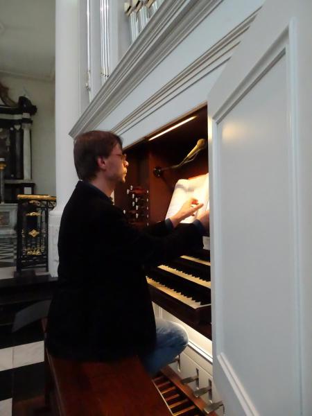 Aanstellingsviering pa. Christine en pr. Ettien  © Inge Soen