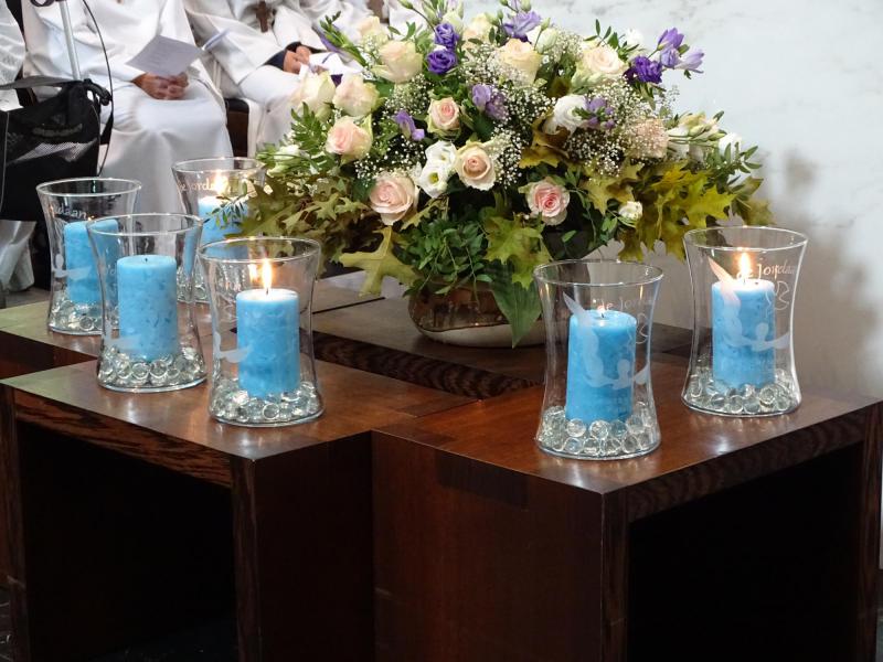 Aanstellingsviering pa. Christine en pr. Ettien  © Inge Soen