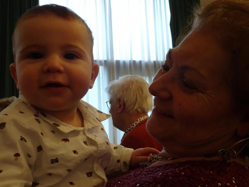 Marilia met Roas, zuster Nina Vandamme © Mia Verbanck