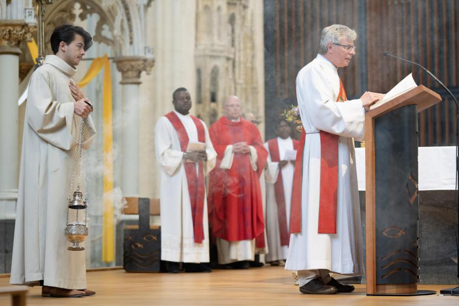Volwassendoopsels en vormsels in de Sint-Pieterskerk 2023 © Pastorale zone Leuven aan de Dijle