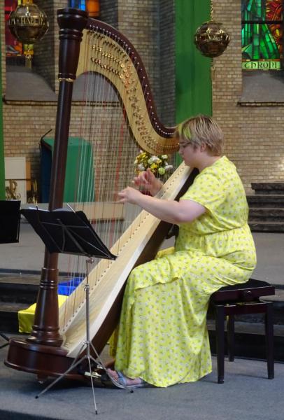 voor het concert: Anna Voronova oefent nog wat in © Mia Verbanck