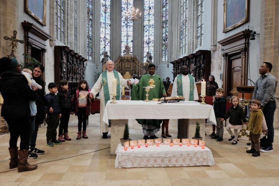 Kinderzegen in Sint Kwinten 2024 © Pastorale zone Leuven aan de Dijle