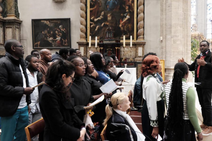 Pauselijke nuntius Mgr Franco Coppola op bezoek in Sint-Kwinten © Pastorale zone Leuven aan de Dijle