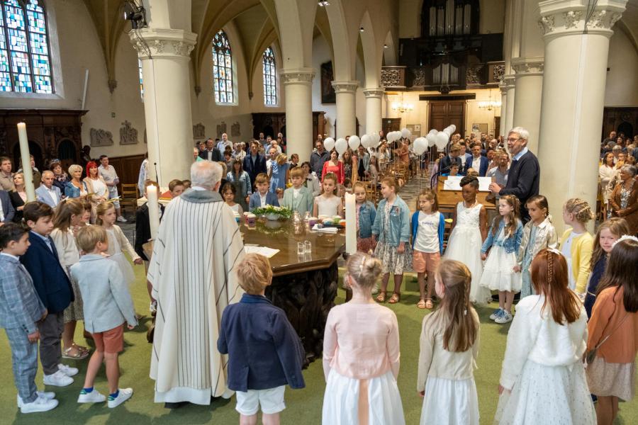 We bidden samen het "Onze Vader" 