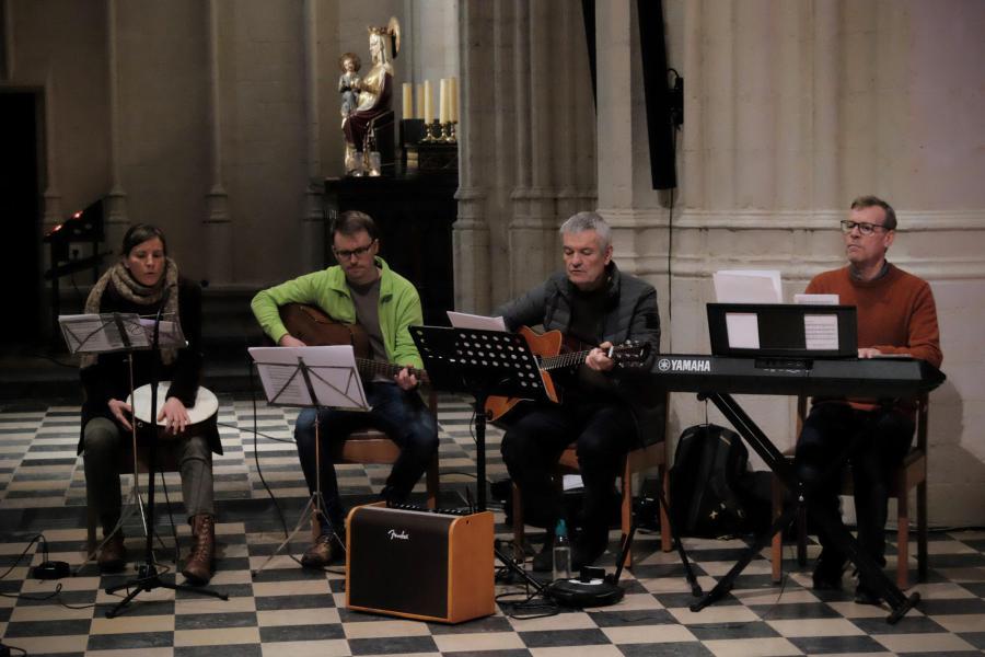 Vredeswake in de Leuvense Sint-Pieterskerk © Pastorale zone Leuven aan de Dijle