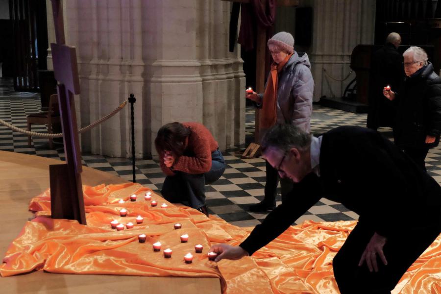 Vredeswake in de Leuvense Sint-Pieterskerk © Pastorale zone Leuven aan de Dijle