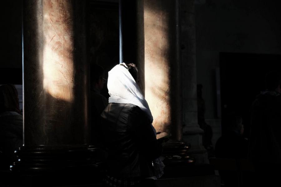 De Oekraïense gemeenschap vierde de Goddelijke Liturgie in de Sint-Kwintenskerk te Leuven © Pastorale zone Leuven aan de Dijle