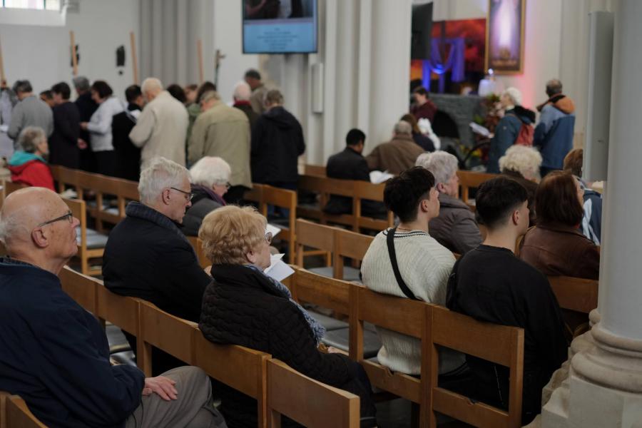 Kruisweg in het teken van de oorlog in Oekraïne 2024 © Pastorale zone Heverlee