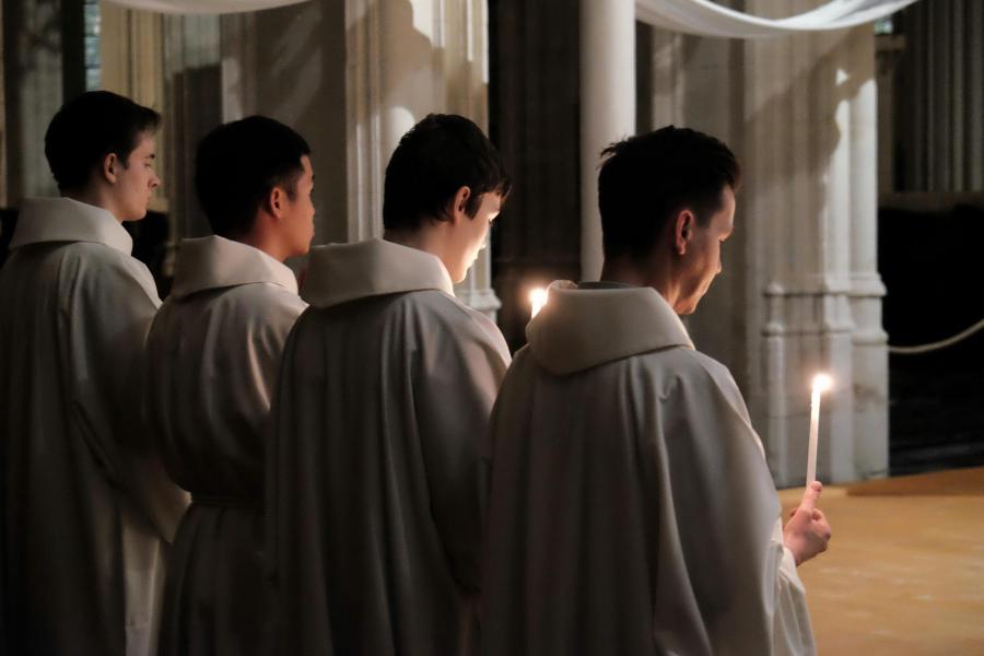 Paasnacht in de Leuvense Sint-Pieterskerk 2024 © Pastorale zone Leuven aan de Dijle