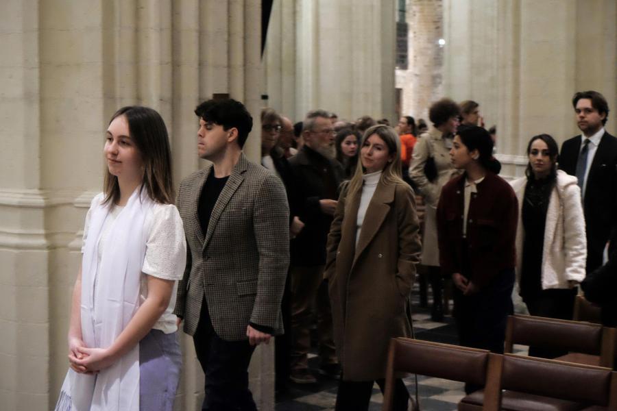 Paasnacht in de Leuvense Sint-Pieterskerk 2024 © Pastorale zone Leuven aan de Dijle