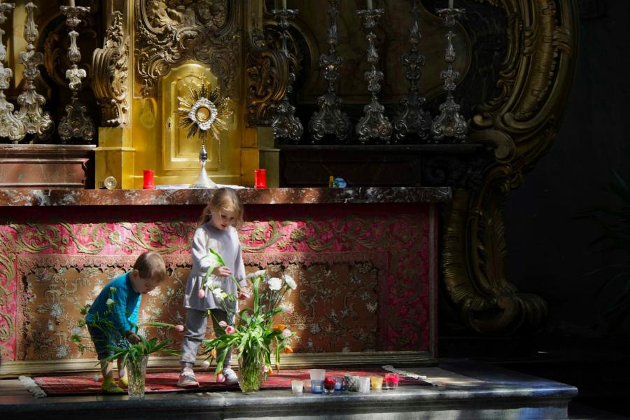 Aanbidding voor gezinnen in Sint Kwinten © Pastorale zone Leuven aan de Dijle