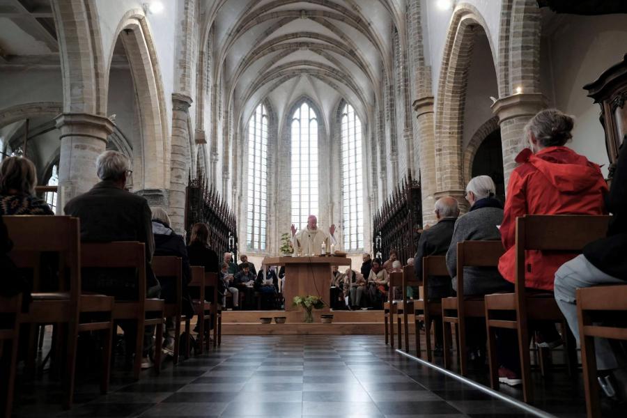 Altaarzegening in Sint-Geertrui © Pastorale zone Leuven aan de Dijle