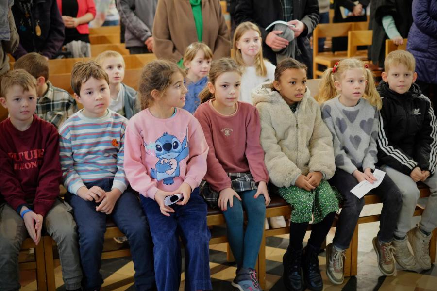 Gezinsviering op Gaudete-zondag 2025 in Leuven Noord © Pastorale zone Leuven aan de Dijle