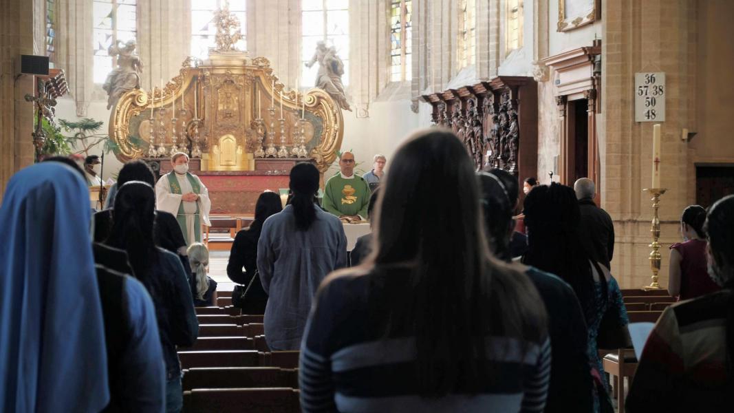 Zondagse Eucharistieviering in de Sint-Kwintenskerk © Pastorale zone Leuven aan de Dijle