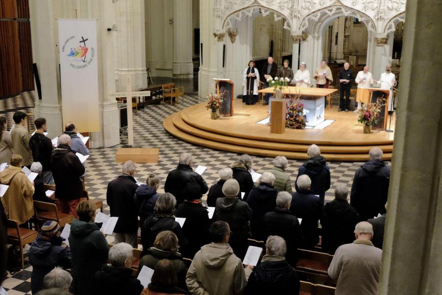 Interlevensbeschouwelijke vredesviering 2025 © Pastorale zone Leuven aan de Dijle