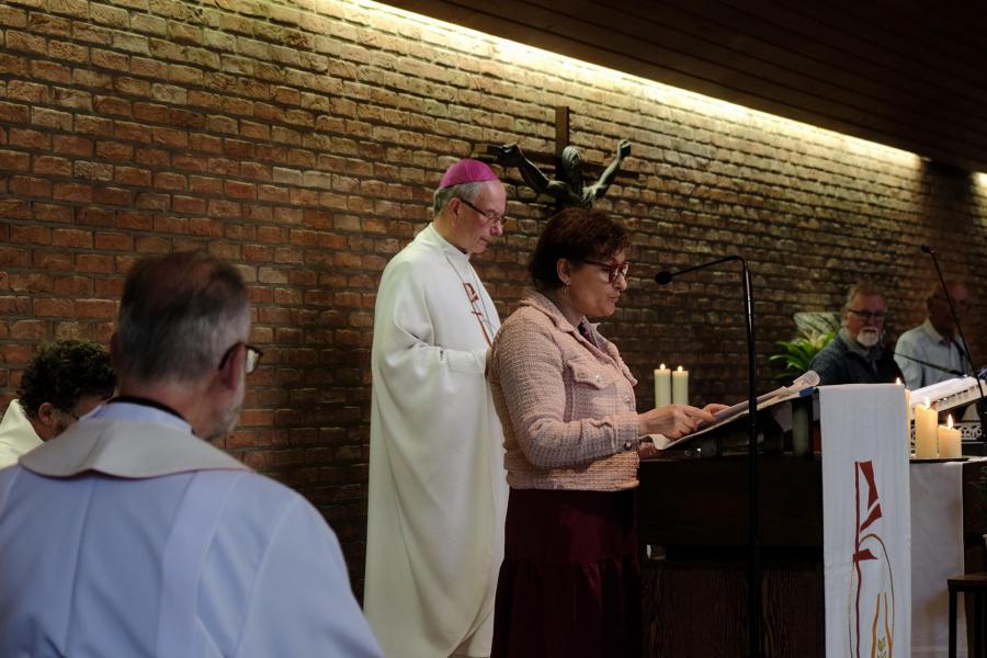 Opening van de pinksternoveen voor het vicariaat Vlaams-Brabant en Mechelen in de Sint-Jozefskerk in Leuven © Pastorale zone Leuven aan de Dijle