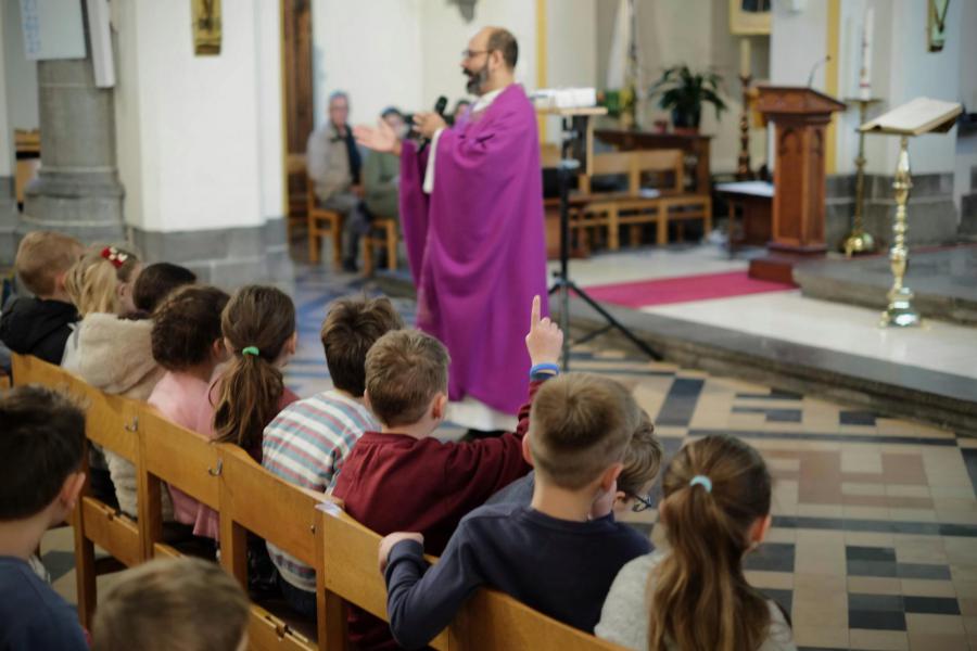 Gezinsviering op Gaudete-zondag 2025 in Leuven Noord © Pastorale zone Leuven aan de Dijle