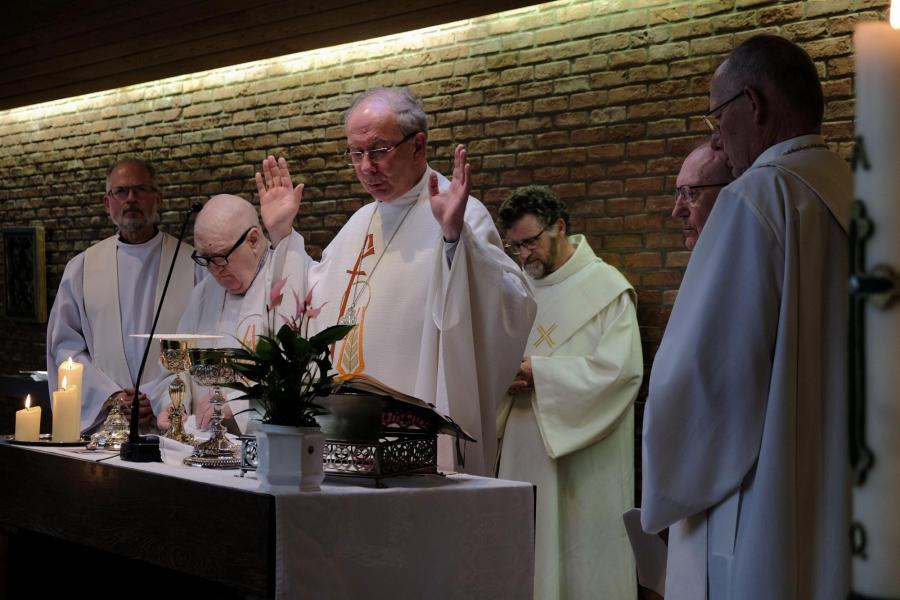 Opening van de pinksternoveen voor het vicariaat Vlaams-Brabant en Mechelen in de Sint-Jozefskerk in Leuven © Pastorale zone Leuven aan de Dijle