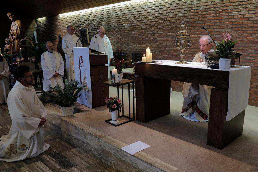 Opening van de pinksternoveen voor het vicariaat Vlaams-Brabant en Mechelen in de Sint-Jozefskerk in Leuven © Pastorale zone Leuven aan de Dijle