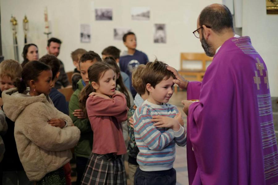 Gezinsviering op Gaudete-zondag 2025 in Leuven Noord © Pastorale zone Leuven aan de Dijle