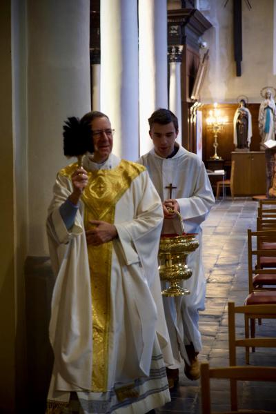 Klinken op het nieuwe jaar © Parochie Maldegem