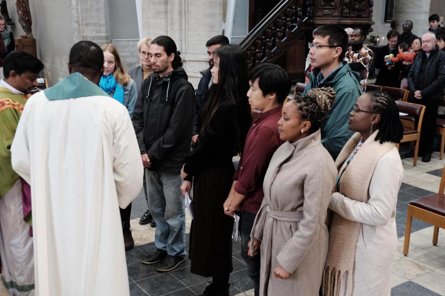 Engelstalige catechumenen in Sint-Kwinten © Pastorale zone Leuven aan de Dijle