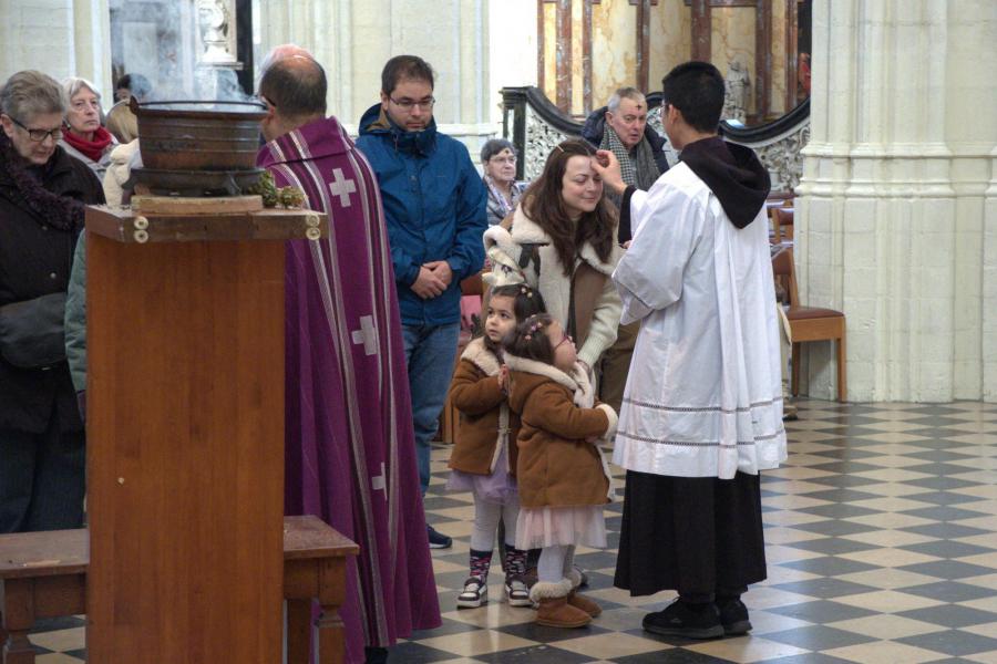 Een hoopvol begin van de veertigdagentijd in een goedgevulde Sint-Pieterskerk © Pastorale zone Leuven aan de Dijle