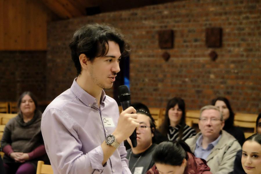 De Leuvense en Kraainemse catechumenen samen met bisschop Vanhoutte © Pastorale zone Leuven aan de Dijle