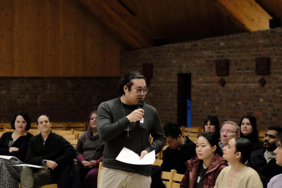 De Leuvense en Kraainemse catechumenen samen met bisschop Vanhoutte © Pastorale zone Leuven aan de Dijle