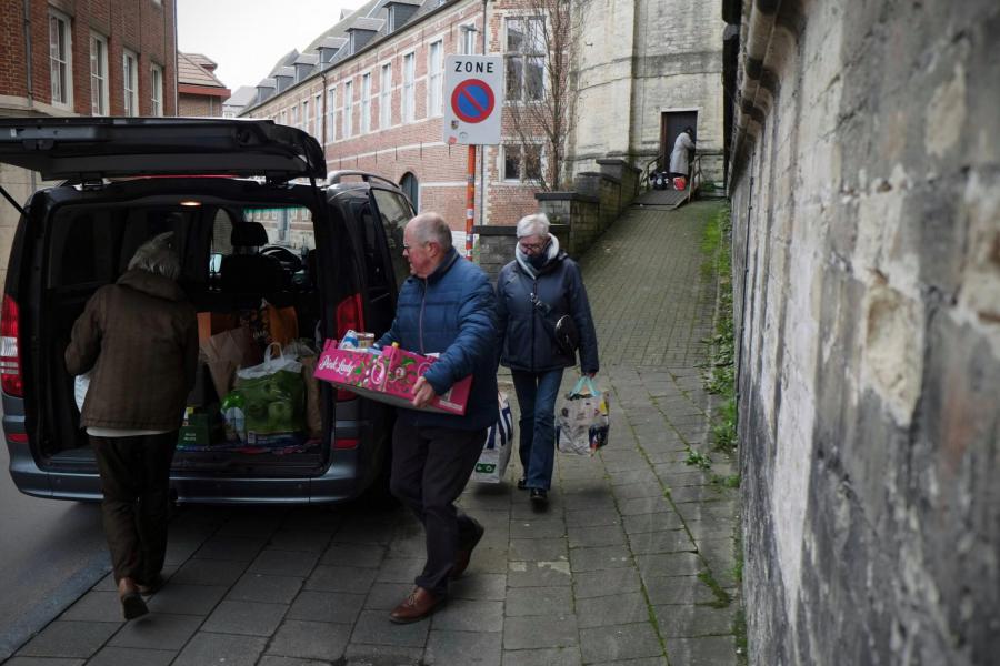 Ophaling goederen solidariteitstafel 2023 © Pastorale zone Leuven aan de Dijle