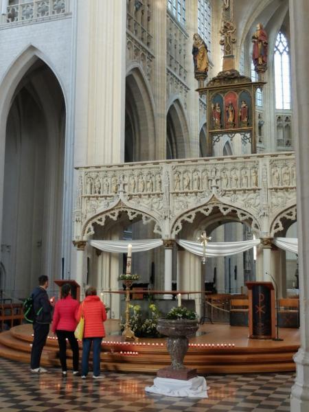 Zelfs het kleinste vlammetje kan de weg wijzen in de duisternis © Pastorale zone Leuven aan de Dijle