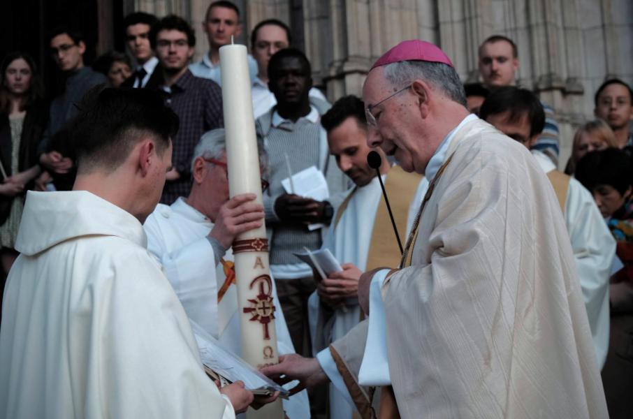 Paasnacht in de Leuvense Sint-Pieterskerk 2026 © Pastorale zone Leuven aan de Dijle