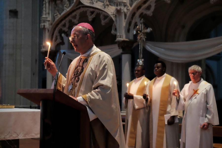 Paasnacht in de Leuvense Sint-Pieterskerk 2026 © Pastorale zone Leuven aan de Dijle