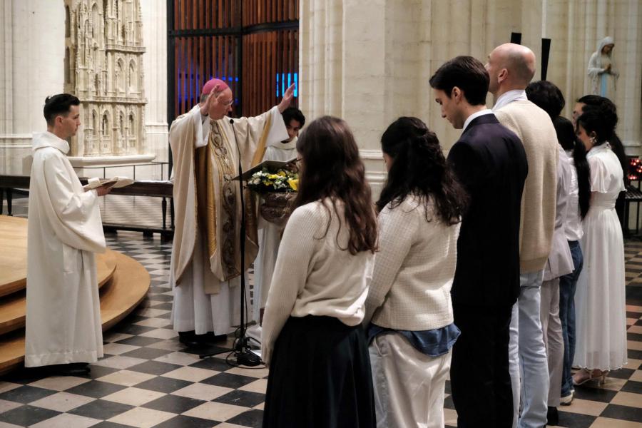 Paasnacht in de Leuvense Sint-Pieterskerk 2026 © Pastorale zone Leuven aan de Dijle