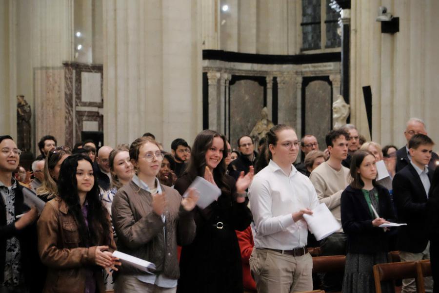 Paasnacht in de Leuvense Sint-Pieterskerk 2026 © Pastorale zone Leuven aan de Dijle