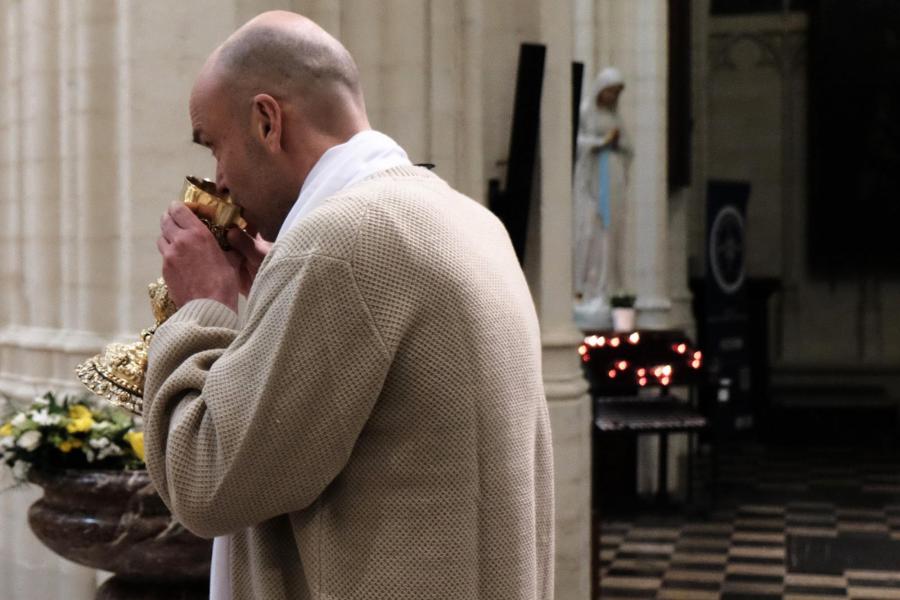 Paasnacht in de Leuvense Sint-Pieterskerk 2026 © Pastorale zone Leuven aan de Dijle