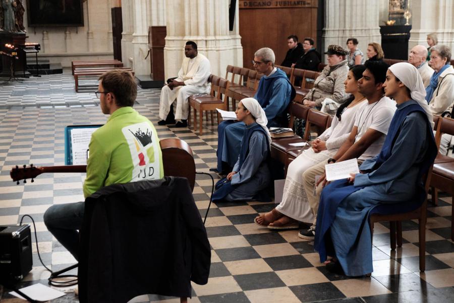 'Be the Light' aanbidding in de Sint-Pieterskerk © Pastorale zone Leuven aan de Dijle