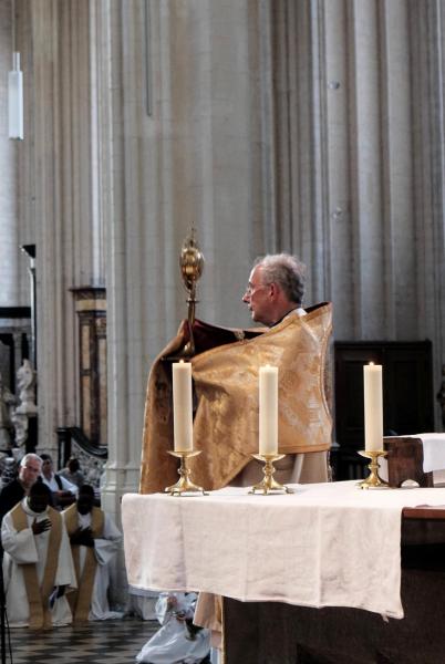 Een serene gebedswake en de plechtige slotzegen als sfeervol slot © Pastorale zone Leuven aan de Dijle
