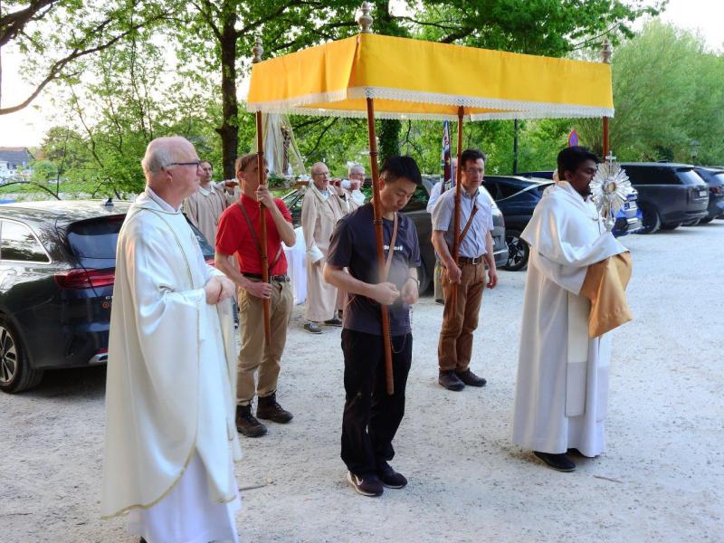 1 mei-processie kapel van Steenbergen © PZ Oase Oud-Heverlee