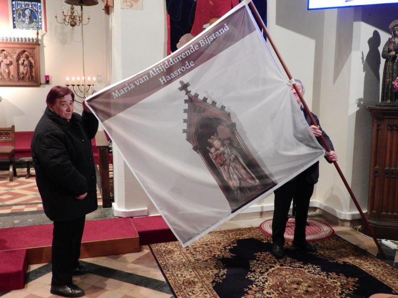 Nieuwe vlag in Haasrode © PZ Oase Oud-Heverlee