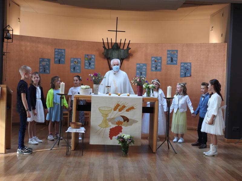 We bidden samen het "Onze Vader" 
