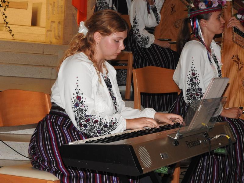 Dzvinha © C.W.