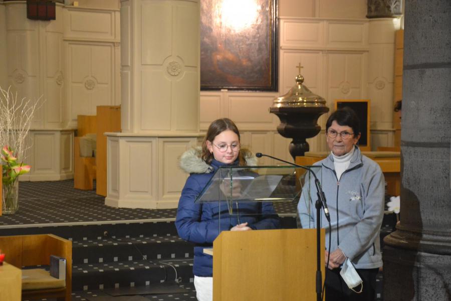 Voorlezen in de viering © Karen Devroe
