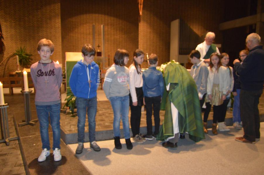 Kruisjesviering St. Jan Vianney © BvD